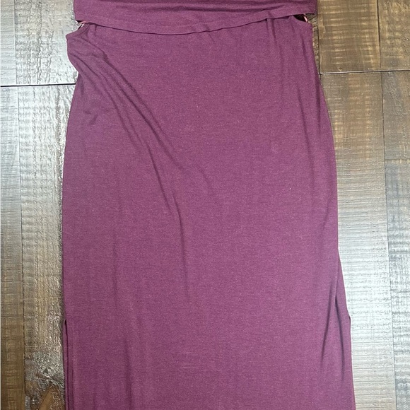Sweaty Betty Holistic Dress, Jersey Maxi, Maroon Stretch Sleeveless, Size Small - Picture 2 of 10